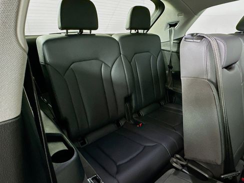 Used 2022 Audi Q7 Premium Plus w/ Premium Plus Package image 10