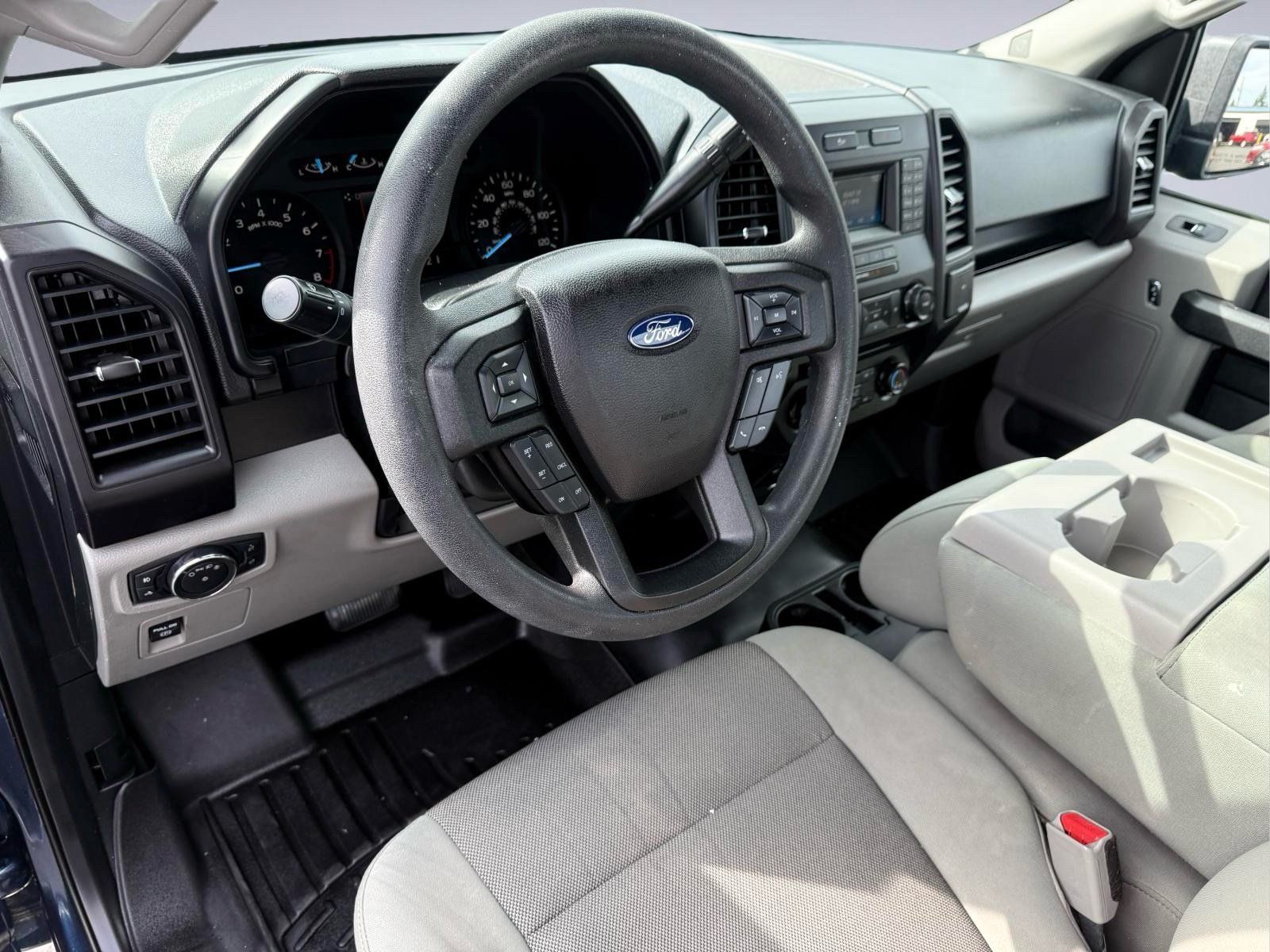 Used 2017 Ford F150 XL w/ Equipment Group 101A Mid AWD/4WD image 17