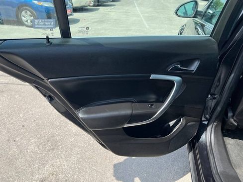 Used 2012 Buick Regal Premium FWD image 22
