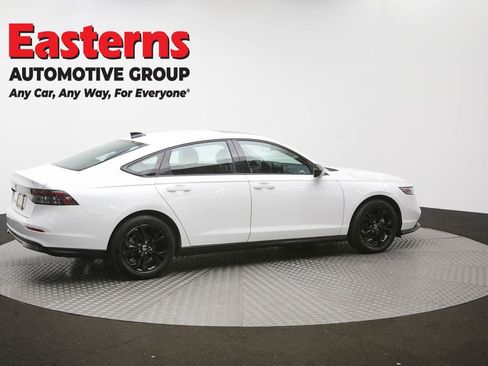 Used 2025 Honda Accord SE image 45