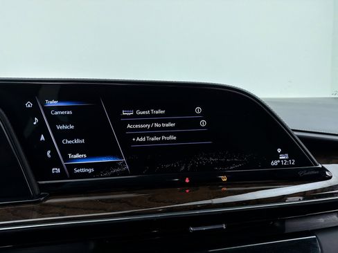 Used 2021 Cadillac Escalade Sport Platinum w/ Heavy-Duty Trailer Package image 37