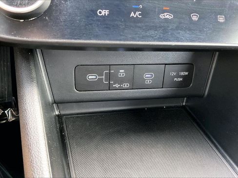 Used 2025 Hyundai Sonata SEL FWD image 29