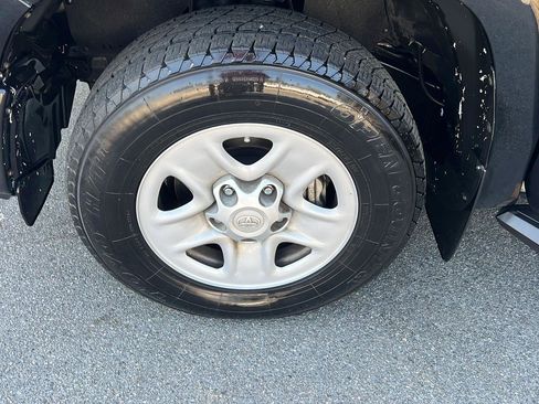 Used 2020 Toyota Tundra SR image 35