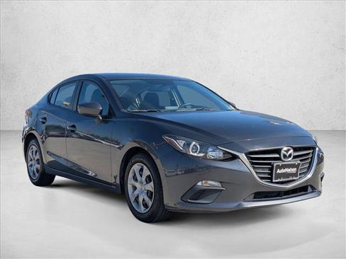 Used 2016 MAZDA MAZDA3 i Sport image 3