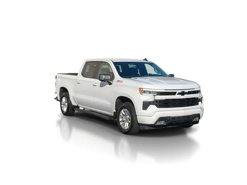 Used 2022 Chevrolet Silverado 1500 RST image 2