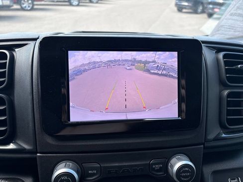 Used 2025 RAM ProMaster 2500 FWD image 26