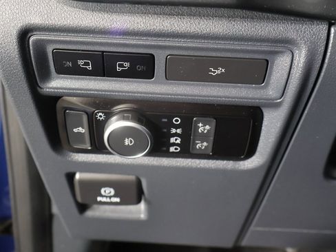 Used 2022 Ford F150 XLT w/ Equipment Group 302A High image 36