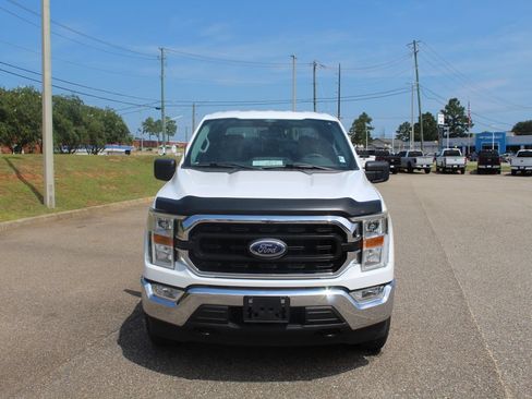 Used 2021 Ford F150 XLT w/ Trailer Tow Package AWD/4WD image 6