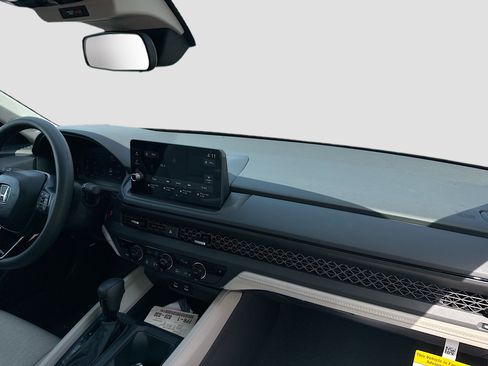 New 2026 Honda Accord SE image 24