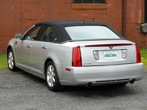 Used 2008 Cadillac STS w/ Preferred Equipment Group AWD/4WD image 67