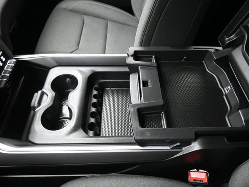 Used 2021 RAM 1500 Big Horn image 22