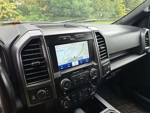 Used 2020 Ford F150 XLT w/ Equipment Group 302A Luxury AWD/4WD image 7