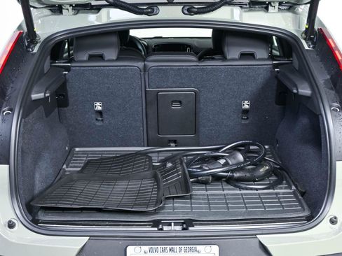 Certified 2023 Volvo C40 P8 Recharge Ultimate w/ Protection Package Premier AWD/4WD image 30