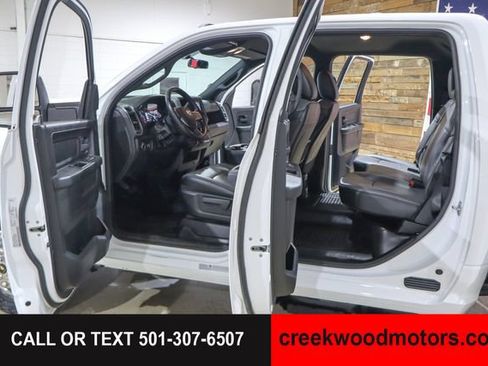 Used 2024 RAM 3500 Tradesman w/ Chrome Appearance Group AWD/4WD image 41