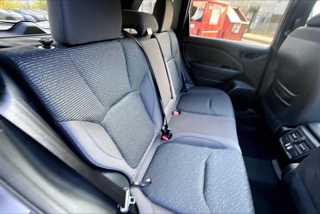 Certified 2025 Subaru Forester Premium AWD/4WD image 16