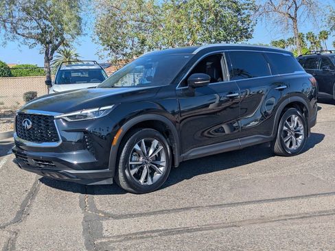 Certified 2023 INFINITI QX60 Luxe w/ Cargo Package image 3