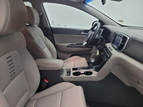 Used 2018 Kia Sportage LX w/ LX Technology Package FWD image 21