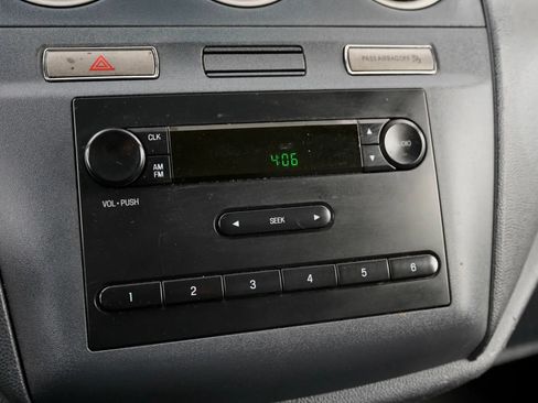 Used 2013 Ford Transit Connect XL FWD image 28