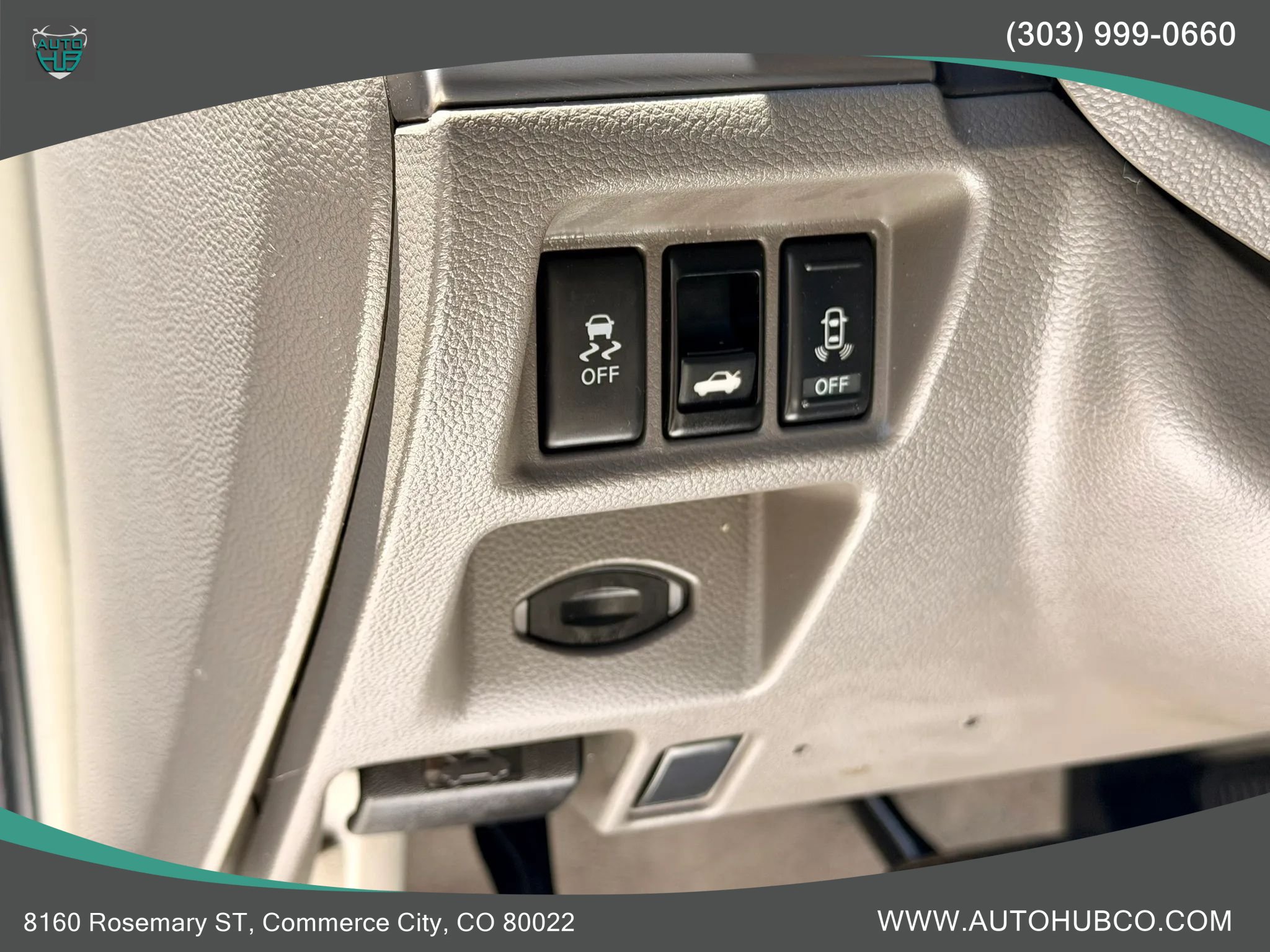 Used 2012 INFINITI G37 x Sedan w/ Premium Pkg AWD/4WD image 25