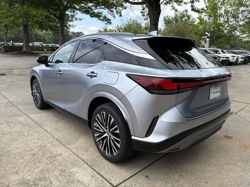 Used 2023 Lexus RX 350 Premium Plus w/ Cold Area Package FWD image 5