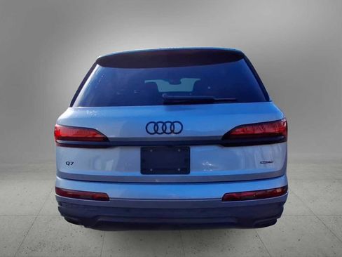 Certified 2025 Audi Q7 2.0T Premium w/ Convenience Plus Package image 7