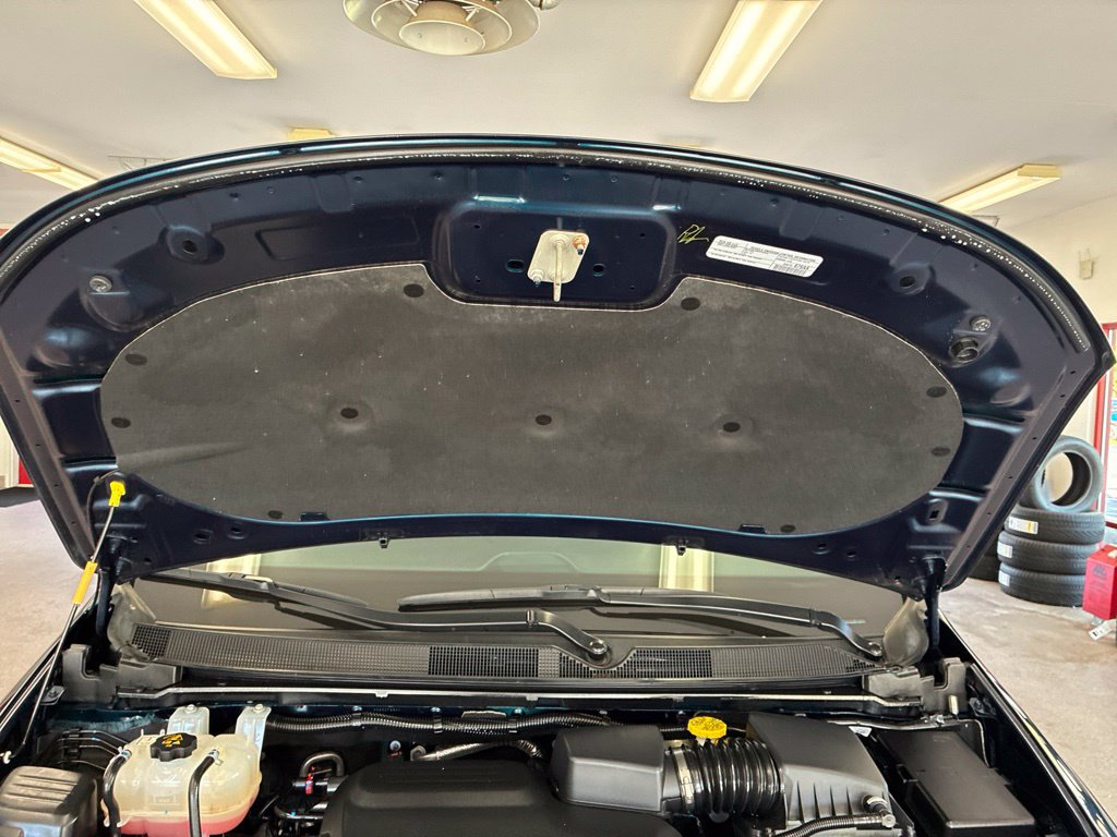 Certified 2025 Chrysler Pacifica Limited FWD image 54