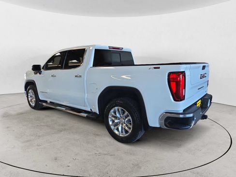 Used 2021 GMC Sierra 1500 SLT w/ SLT Premium Plus Package AWD/4WD image 11