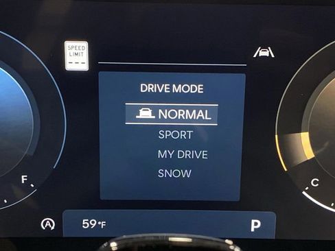 New 2026 Hyundai Tucson Limited image 25