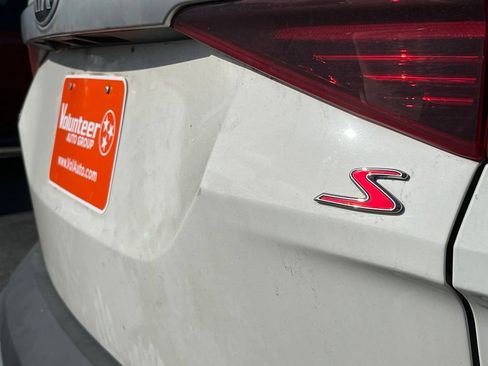 Used 2021 Kia Seltos S FWD image 9