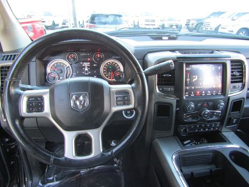 Used 2018 RAM 2500 Laramie w/ Sport Appearance Group image 15