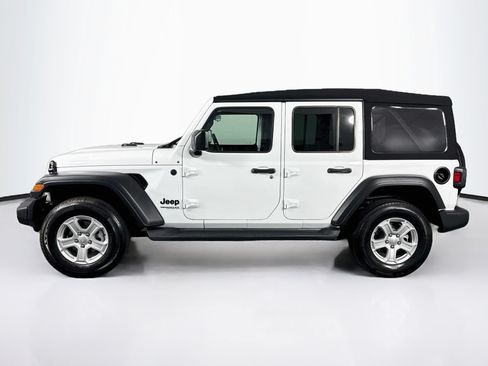Used 2022 Jeep Wrangler Unlimited Sport AWD/4WD image 11