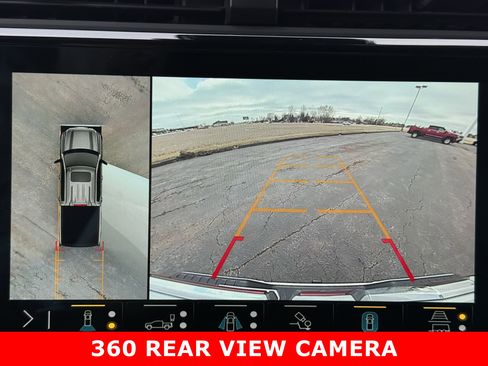 Used 2023 GMC Sierra 1500 AT4 w/ Technology Package image 27