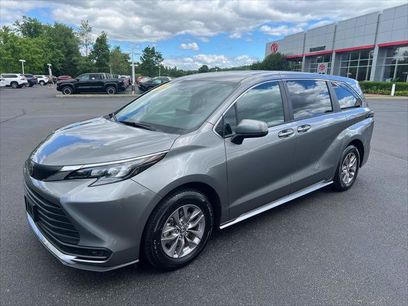 Certified 2026 Toyota Sienna LE