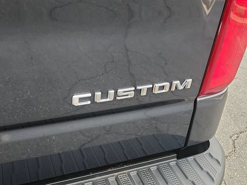 Used 2022 Chevrolet Silverado 1500 Custom AWD/4WD image 29