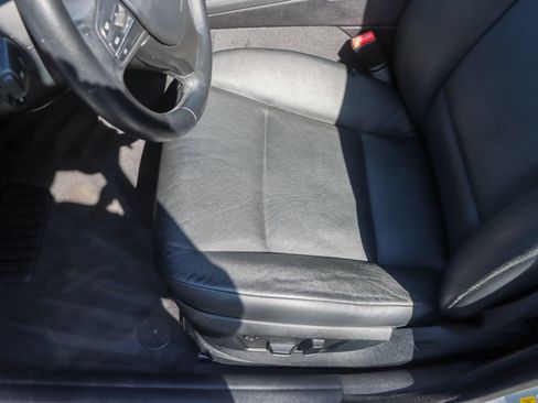 Used 2011 BMW 535i Sedan RWD image 15