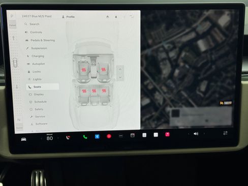 Used 2022 Tesla Model S Plaid image 30