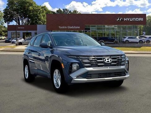 New 2026 Hyundai Tucson SE image 11