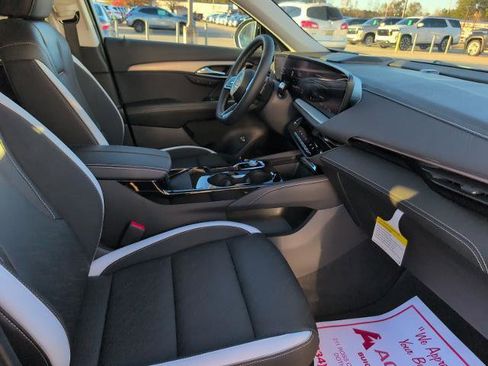 New 2025 Buick Envision Sport Touring image 11