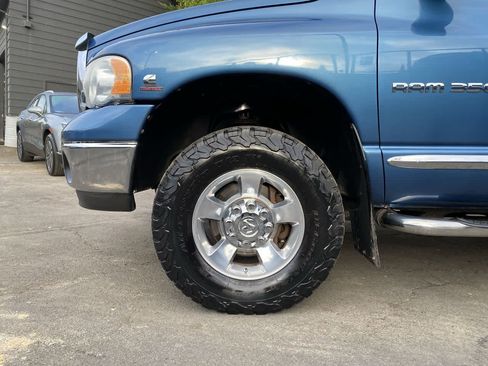 Used 2004 Dodge Ram 3500 Truck SLT w/ Trailer Tow Group AWD/4WD image 11