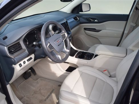 Used 2021 GMC Acadia Denali w/ Denali Ultimate Package image 14