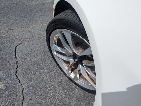 Used 2022 Chevrolet Camaro SS RWD image 9