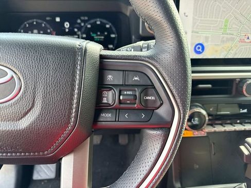 Used 2025 Toyota 4Runner Limited image 30