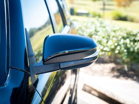 Used 2014 Toyota 4Runner Limited image 11