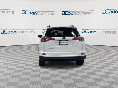 Used 2017 Toyota RAV4 LE image 7