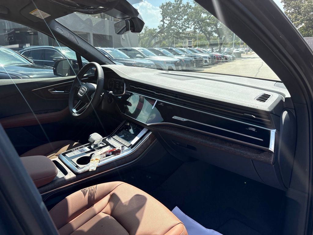 New 2026 Audi Q7 2.0T Premium Plus AWD/4WD image 15