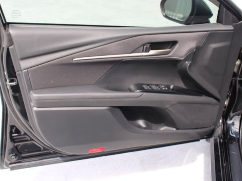 Certified 2025 Toyota Camry LE image 10