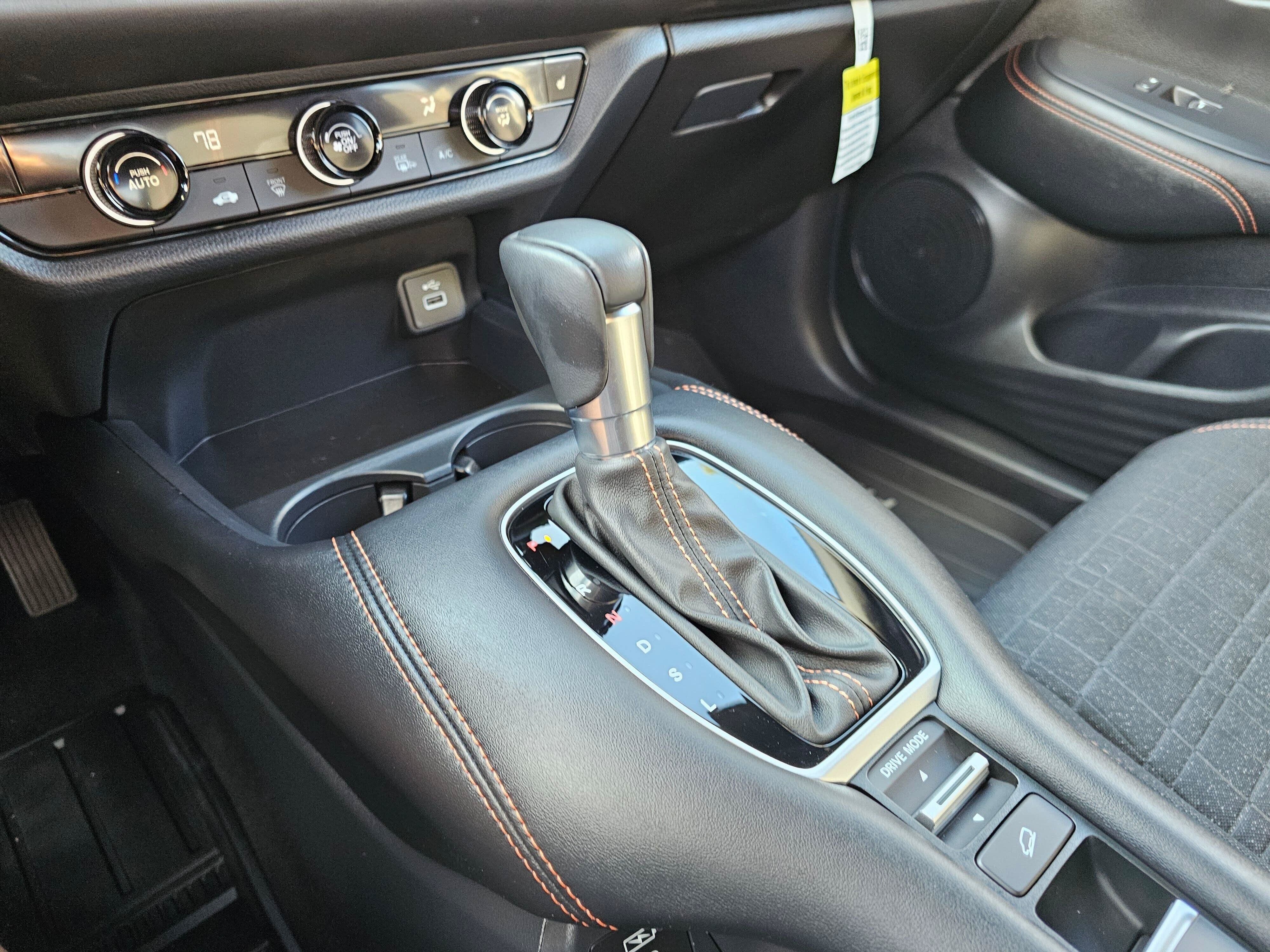 Used 2025 Honda HR-V Sport image 30