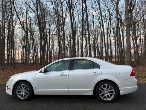 Used 2012 Ford Fusion SEL image 2