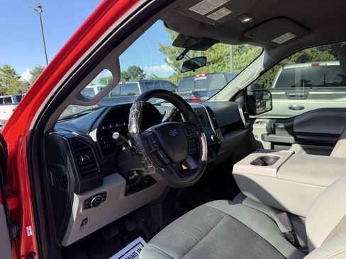 Used 2019 Ford F150 XL w/ Equipment Group 101A Mid AWD/4WD image 6