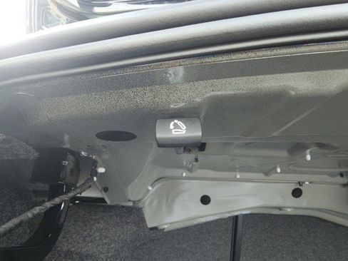 New 2025 Volkswagen Jetta Sport image 16